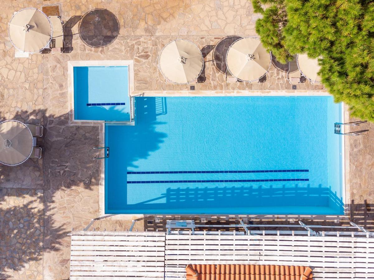 Hotel Ledra Marathokampos Exterior photo