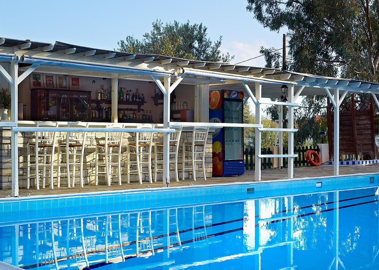 Hotel Ledra Marathokampos Exterior photo